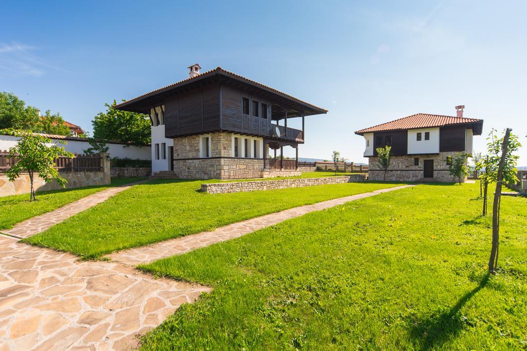 Complex Rayuvski Han Rayuvtsi Exteriör bild
